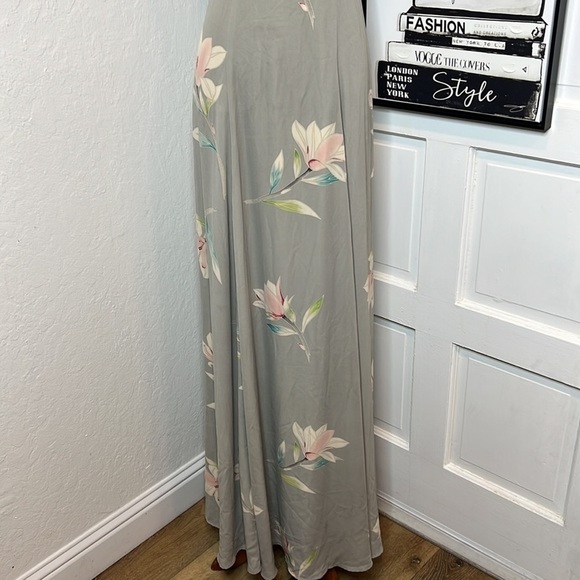 SMYM Jenn Gray Floral Maxi Dress Size M - Picture 5 of 8